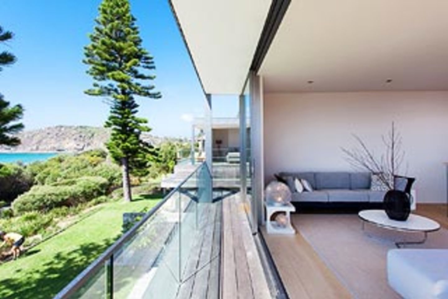 The Escape Frontrow seats overlooking Boomerang Beach