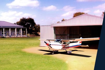 Plane buffs descend on new property as air parks take off in Australia
