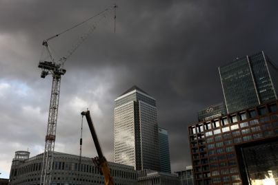 Brexit-bashed banks cannot escape from London's Canary Wharf