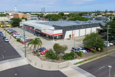 Investors expected to swoop on rare freestanding Woolworths in Maryborough