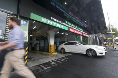 Lloyd Williams picks a winner with $120m Flinders Street car park deal