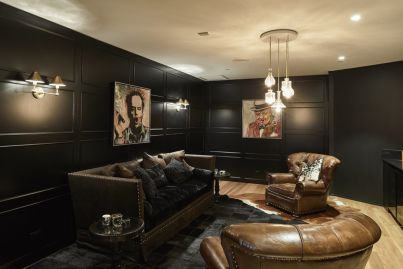 Hedge fund's pirate-themed office has hidden door, but no plank