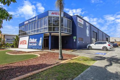 Looming federal election scares off buyers at commercial property auction, agents say
