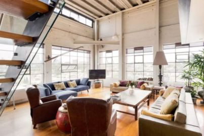 Ka-ching! Melbourne's top Airbnbs net owners up to $150,000 each