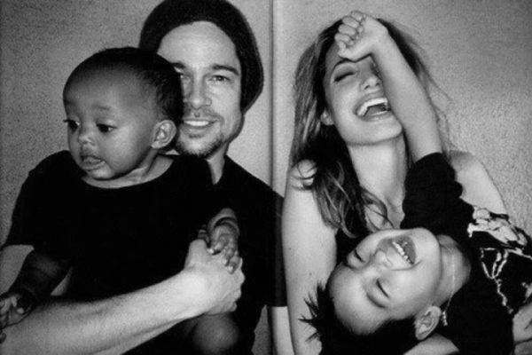 Famous Photographs Show How To Take A Family Portrait Like A Pro See more of best family photographers on facebook. famous photographs show how to take a