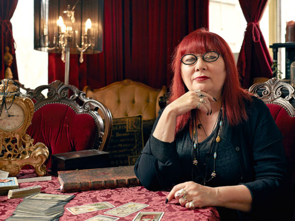 First Person Meet Psychic Reader Euphemia Blackthorne