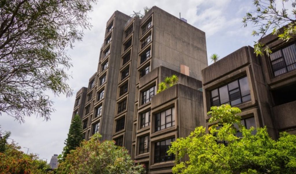 Residents rally to save Sydney's iconic Sirius building