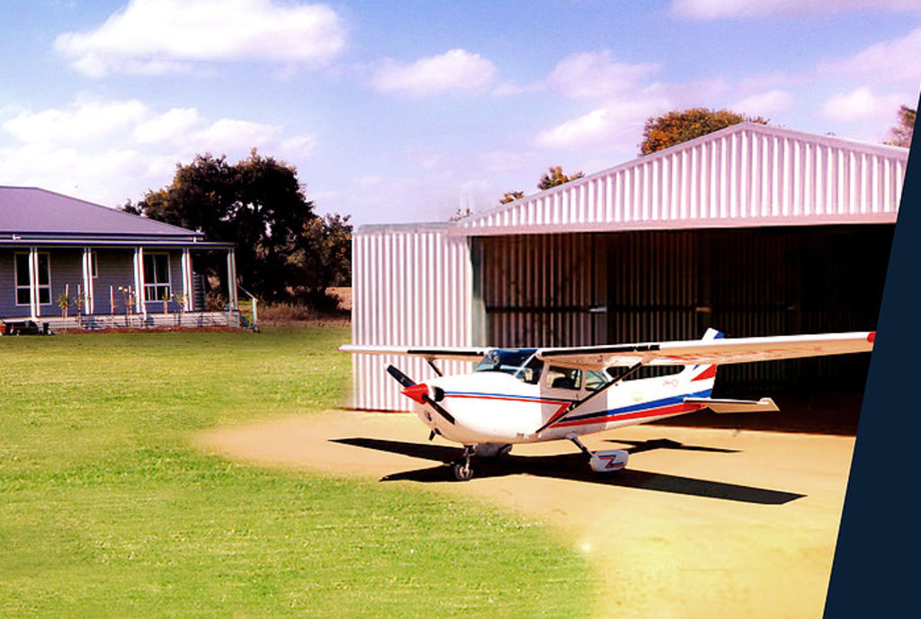 Plane buffs descend on new property as air parks take off in Australia