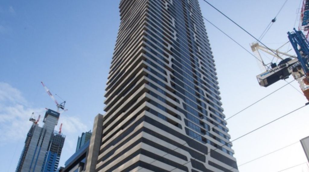 Flammable cladding on Melbourne skyscraper