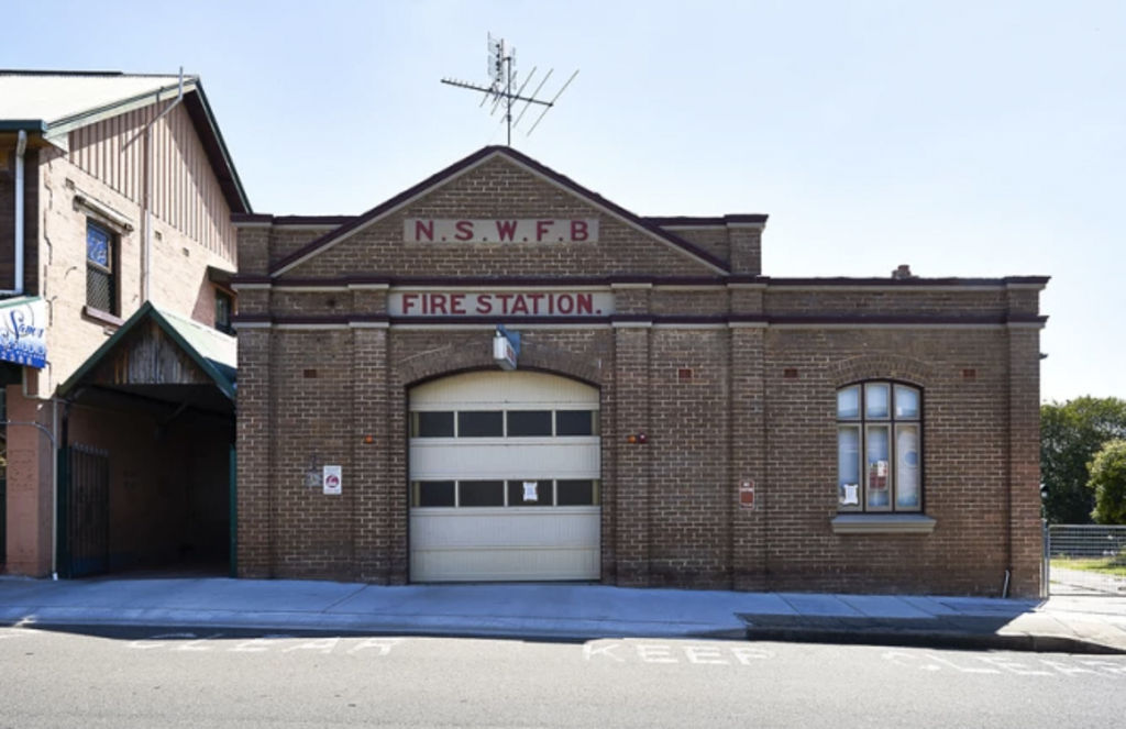 Historical fire station in Windsor NSW sells at auction for $910,000