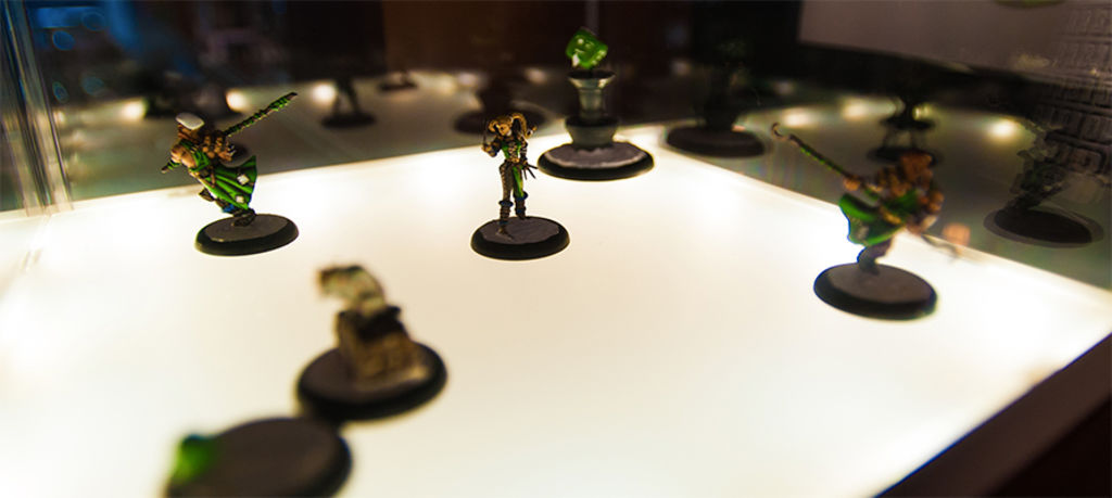 Dungeons, dragons and drinks: New pub for gamers and geeks opens in Canberra