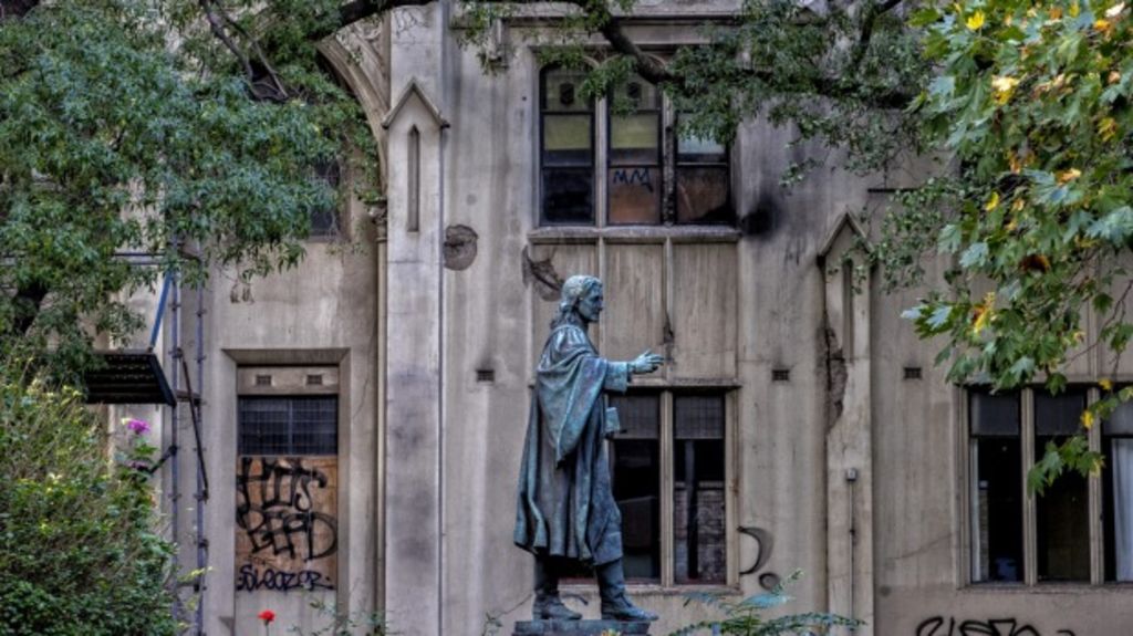 Heritage building demolition after approval of Lonsdale Street office tower
