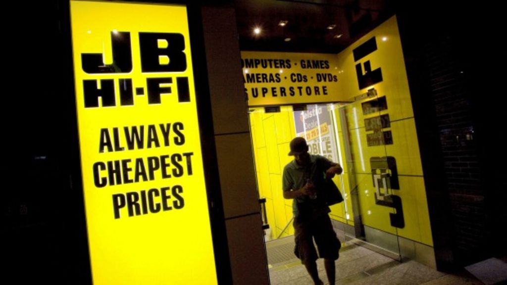 Investors warm to prospect of takeover as JB Hi-Fi eyes rival The Good Guys