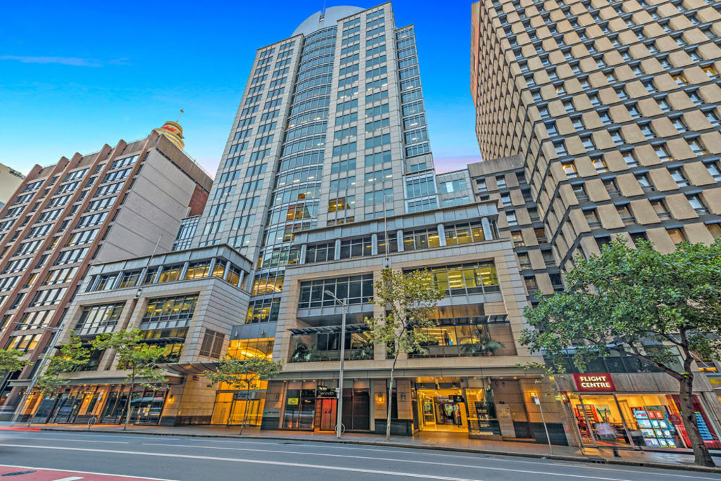 Sydney drinking hotspot Verandah Hotel tipped to fetch $9m