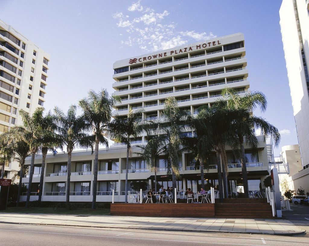 Singapore investor buys Crowne Plaza Perth for $50m