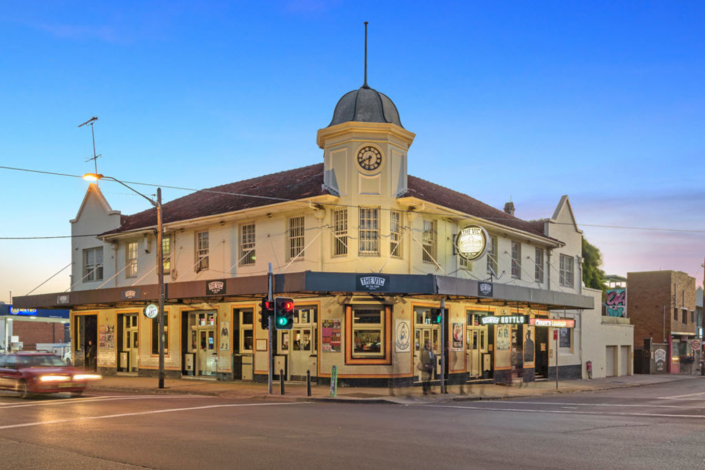 Australian Pub Fund's Vic On The Park hotel in Enmore hits the market