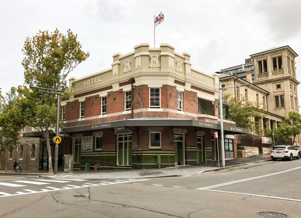 Pyrmont's Terminus Hotel set to reopen after serving last drinks more than 30 years ago