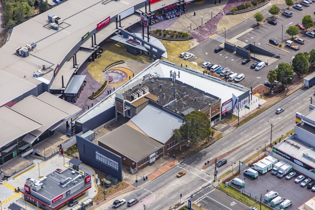 Telstra sells two surplus exchange sites for $5.5 million at auction