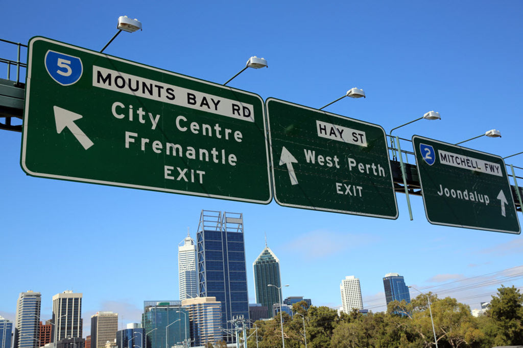 Suburban landlords in Perth wooing tenants with ready-to-go offices
