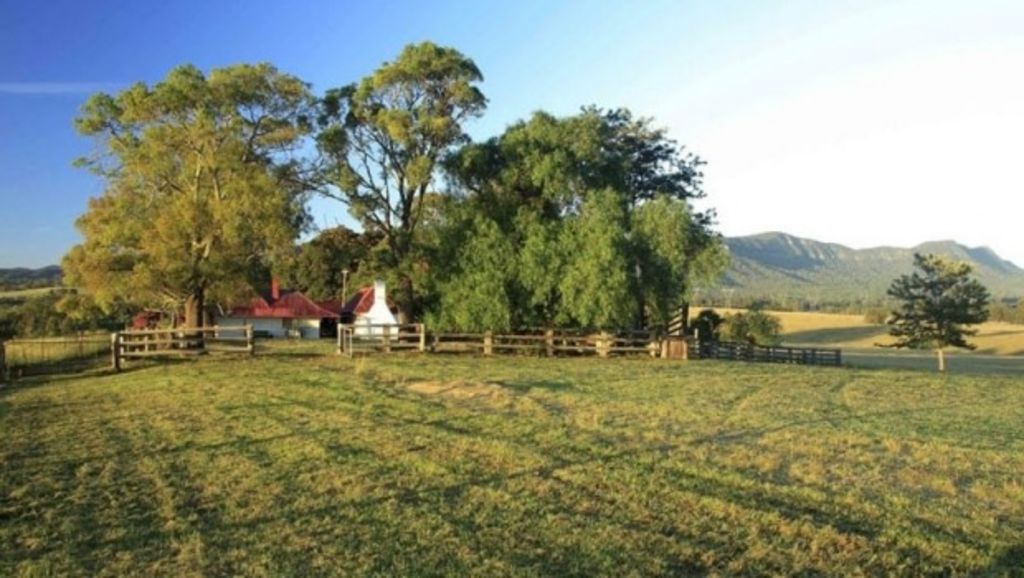 Rich listers Jina Chen and Alex Wu snap up prized Hunter Valley farm for $5m