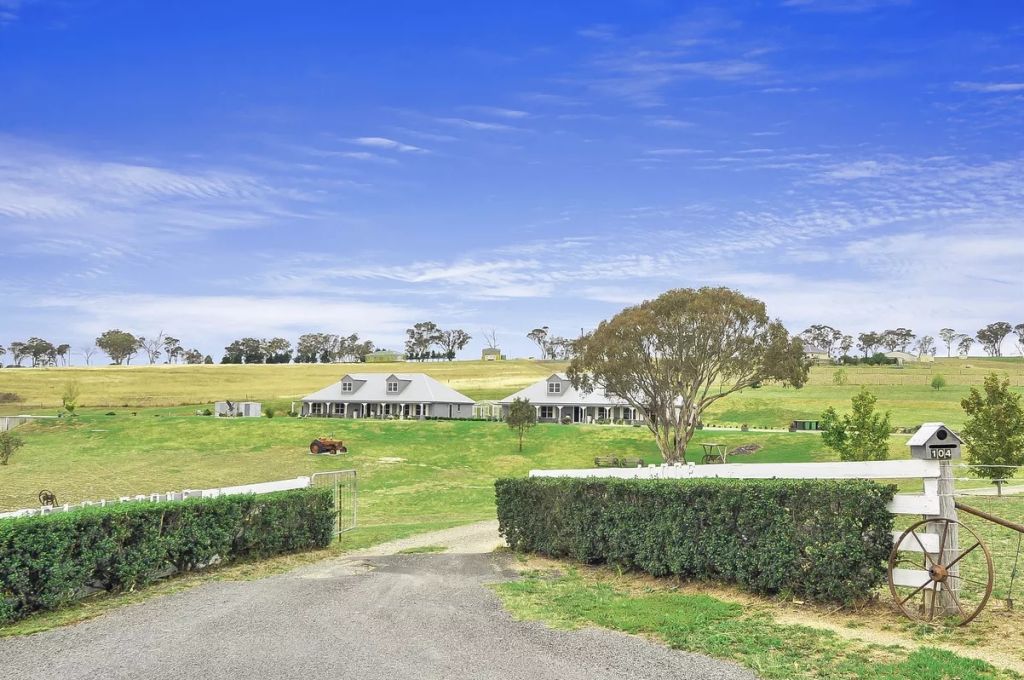 NSW towns the most popular regional areas in Australia for rural