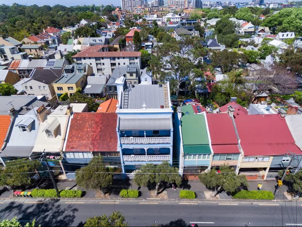 Colourful Redfern boarding house tipped to fetch about $4 million