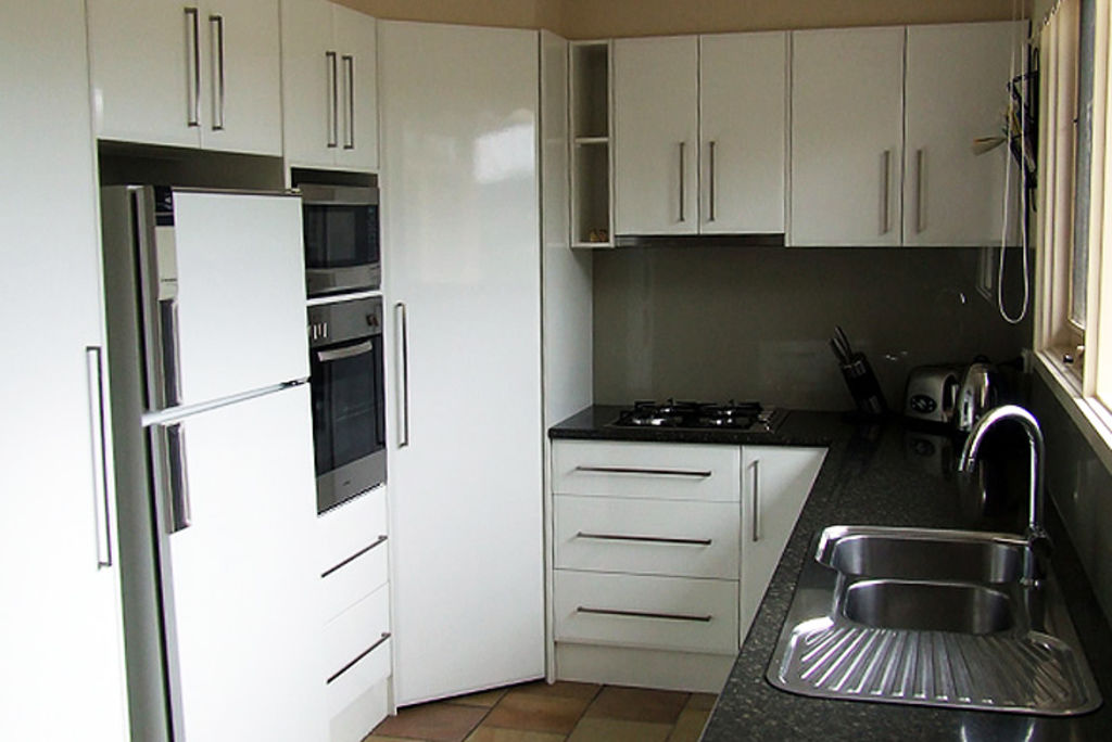 DIY Flatpack kitchens