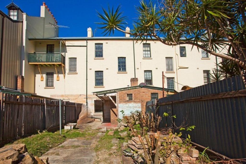 Unliveable Millers Point home sells for $1.71 million