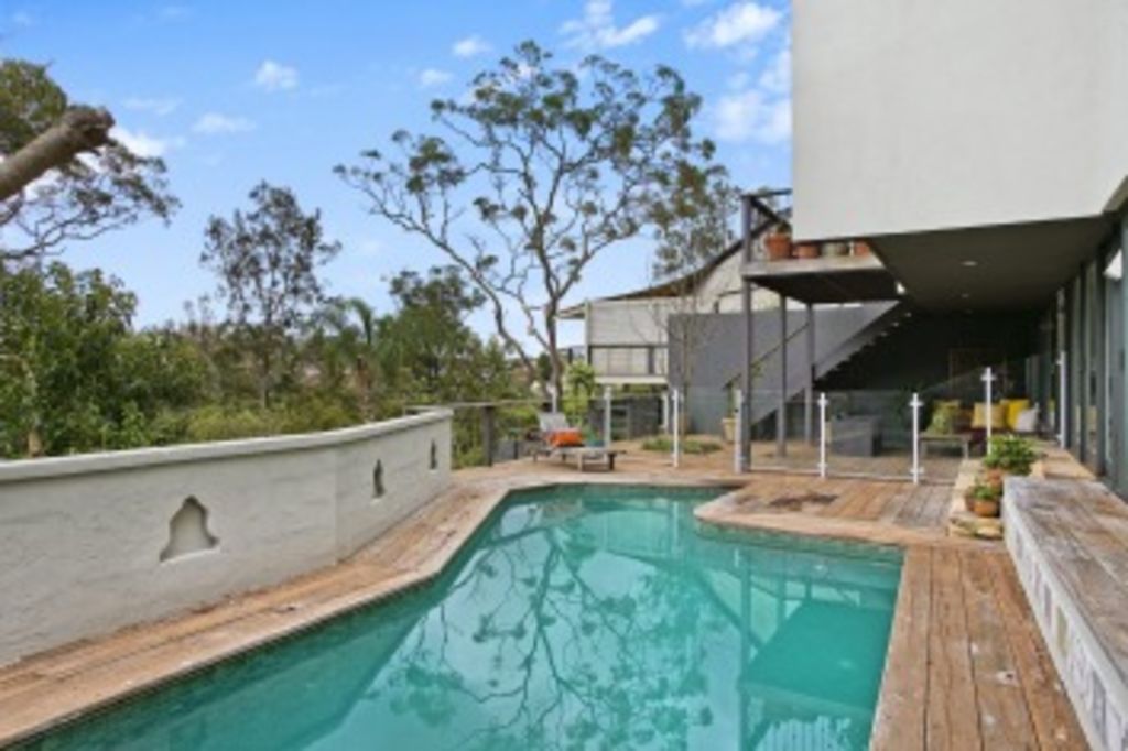 Spacious homes for sale in North Sydney suburbs of Cremorne and Crows Nest