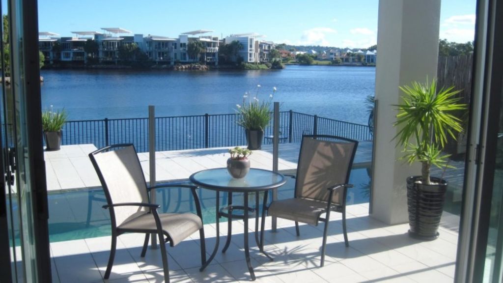 House swapping websites let you holiday for free