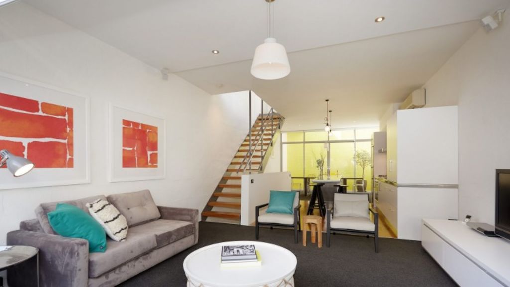 Prominent Bayles family, formerly connected Liberals powerbroker John Elliot, relists landmark