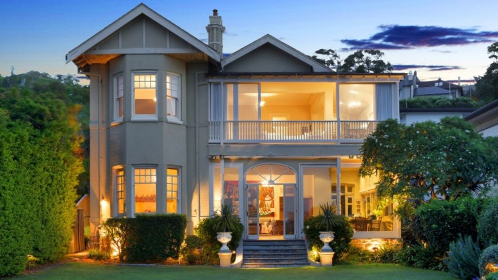 Original Point Piper beachfront home listed for 28 million