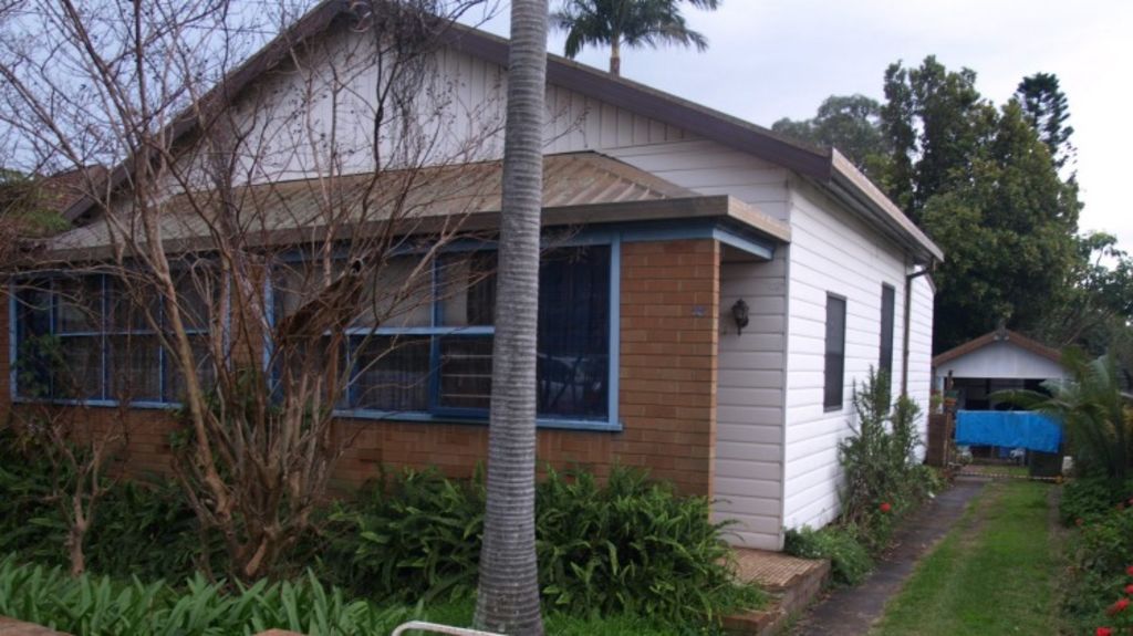 Developer pays 1.5 million over reserve for rundown Granville house