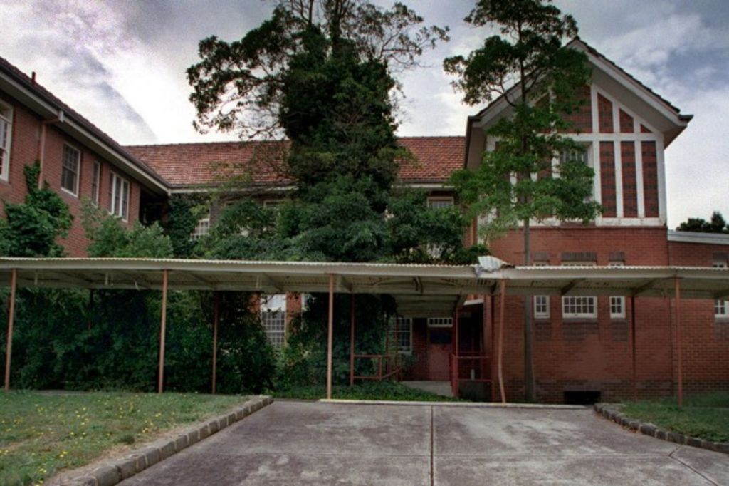 Larundel Mental Asylum to get new life as heritage apartments 