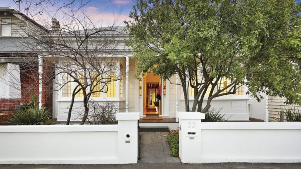 Melbourne innercity property trends families renovate rather than