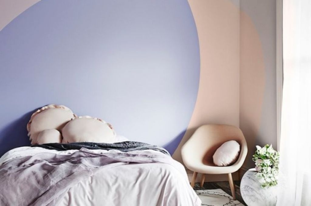 10 things to consider when choosing paint colours