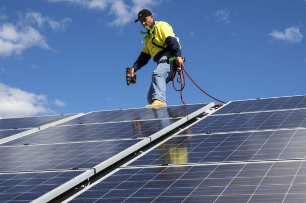 New technology encourages solar power installation