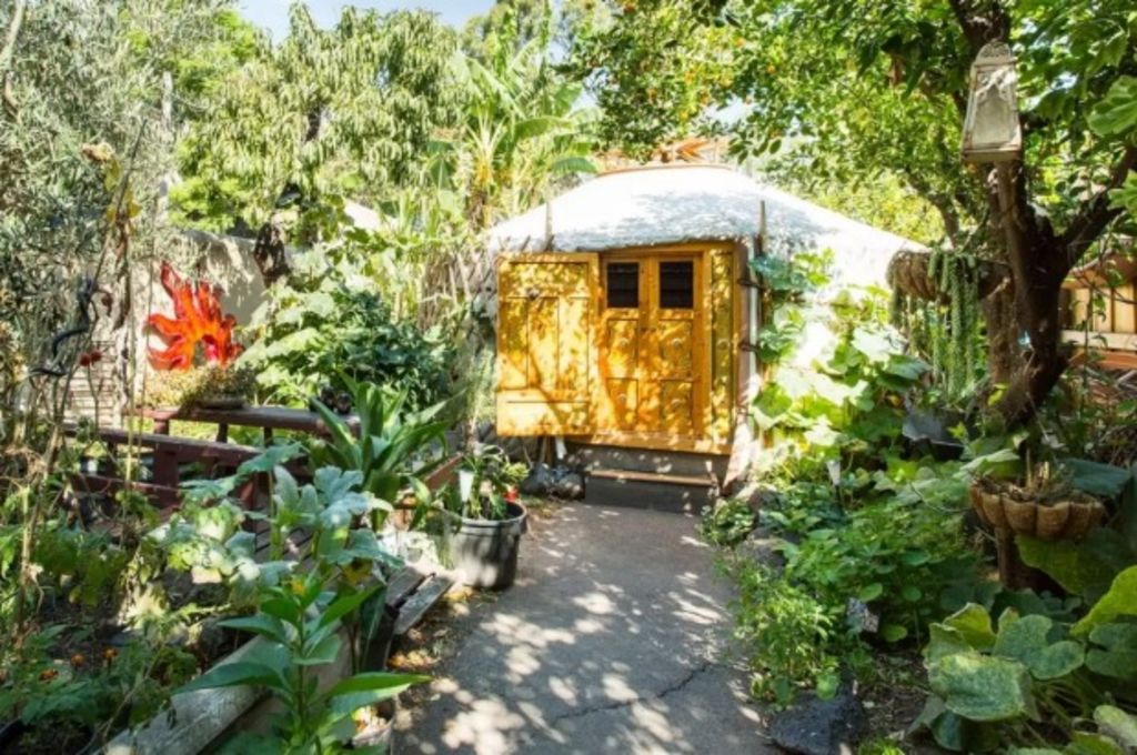 10 tiny Airbnb homes for rent in Australia