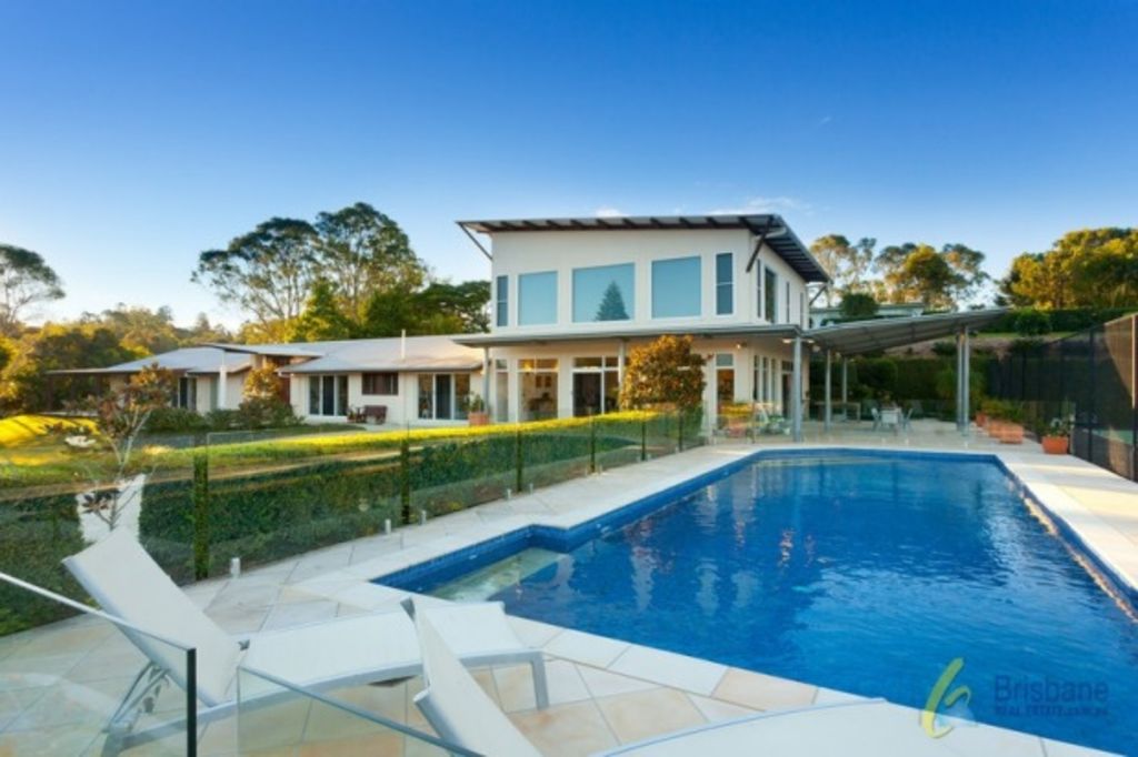 Go west to find Brisbane's highest-priced suburbs to rent