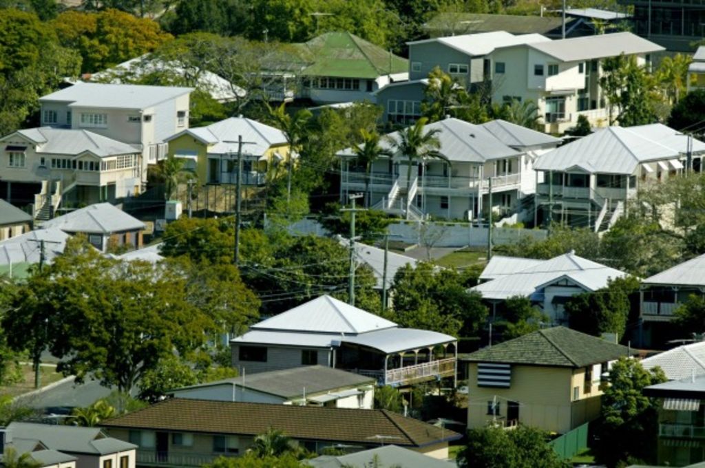 Brisbane house prices grow while units slump report