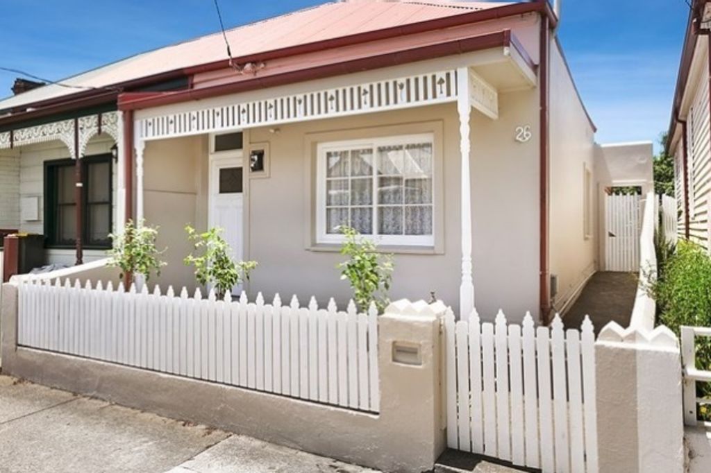 Humble Brunswick pad sells for $115,000 over reserve