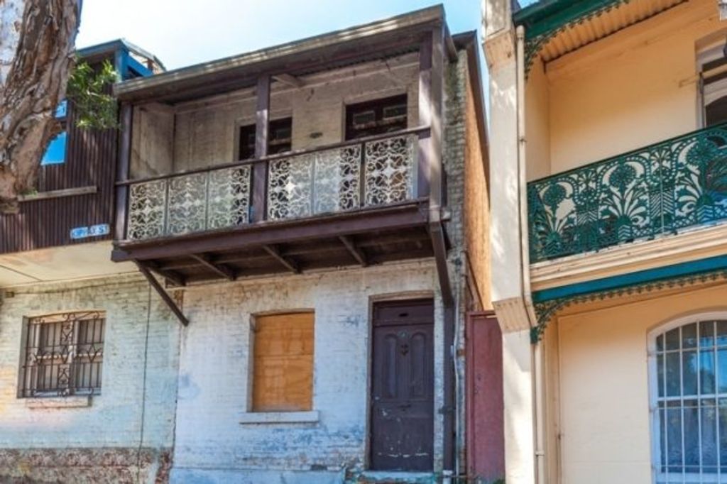 'Beyond belief': Terrace with tragic past goes to auction
