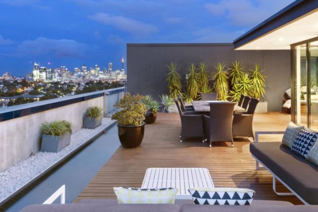 Camperdown apartment has 270degree views of the inner city