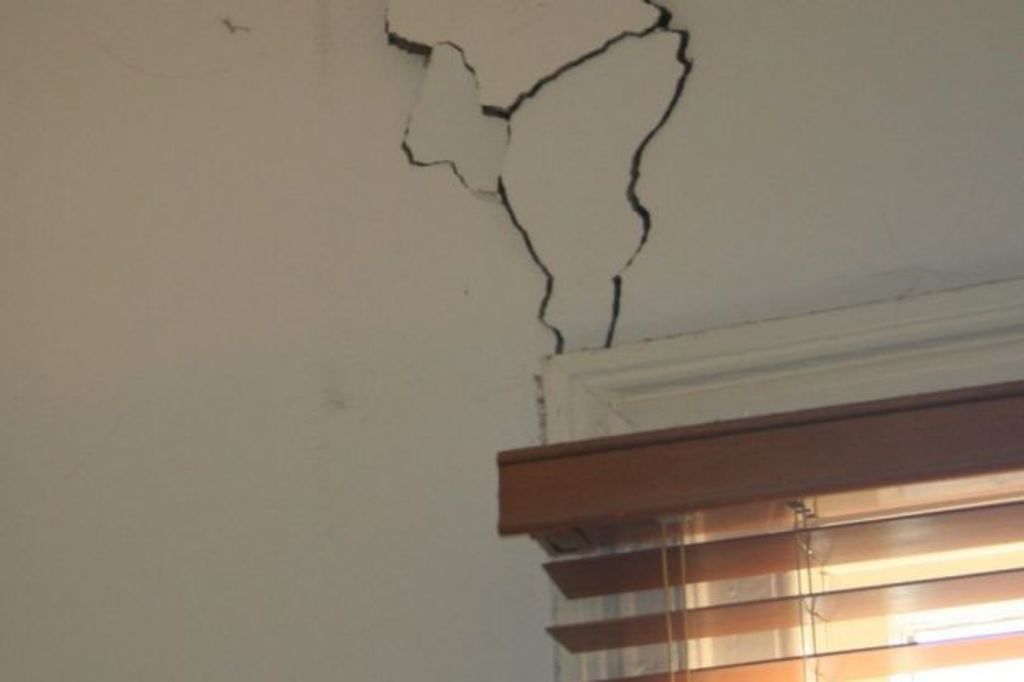 Is your house cracking up?