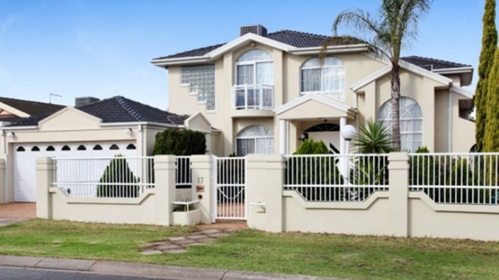 Sunshine North house sets new record with 1 million sale at auction