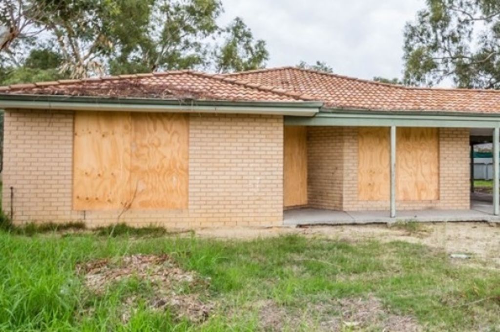 Abandoned house in Western Australia sells in record time
