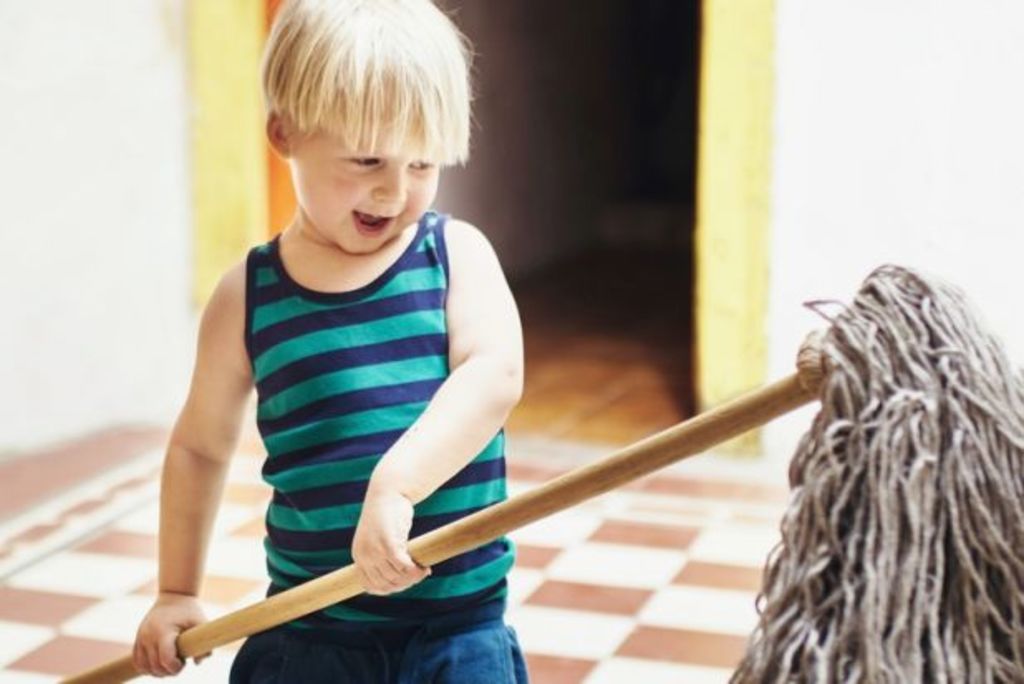 22 must-know housekeeping hacks for busy parents 
