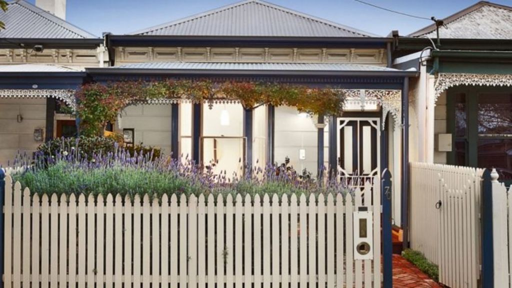 Mentone luxury home blitzes suburb record with 3.03 million sale at