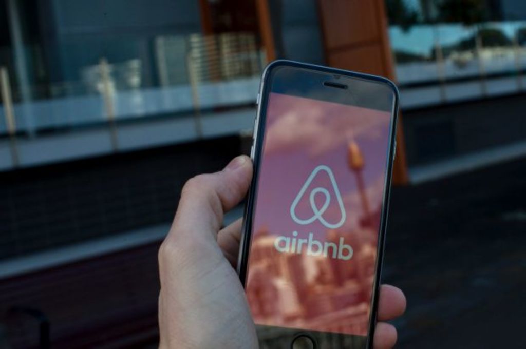 Sydney MP breaks ranks over pro-Airbnb proposals