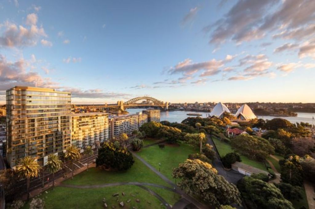 Sale of $26m penthouse in Sydney's Opera Residences breaks Australian apartment record